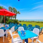 Oceanfront patio at Bummz