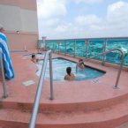 Upper deck jacuzzi